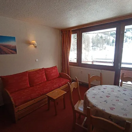 Apartment Confortable A Plagne Centre, Acces Direct Aux Pistes, Balcon Ensoleille *